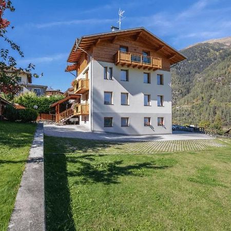 Appartamenti Penasa Renato Commezzadura Exteriér fotografie