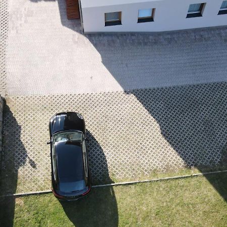 Appartamenti Penasa Renato Commezzadura Exteriér fotografie