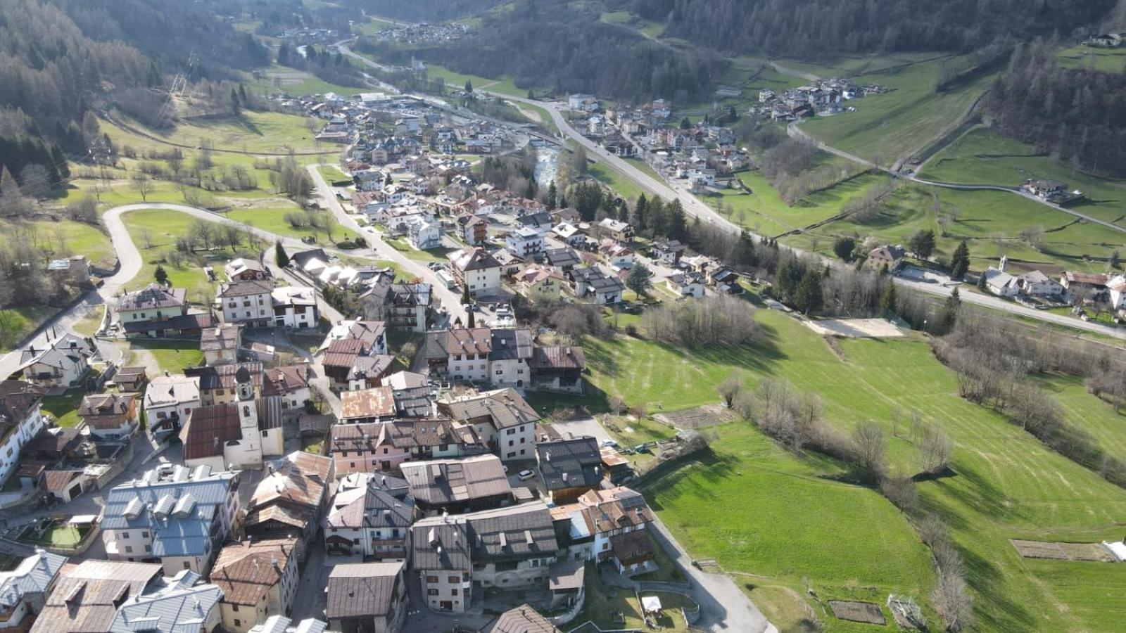 Appartamenti Penasa Renato Commezzadura Exteriér fotografie