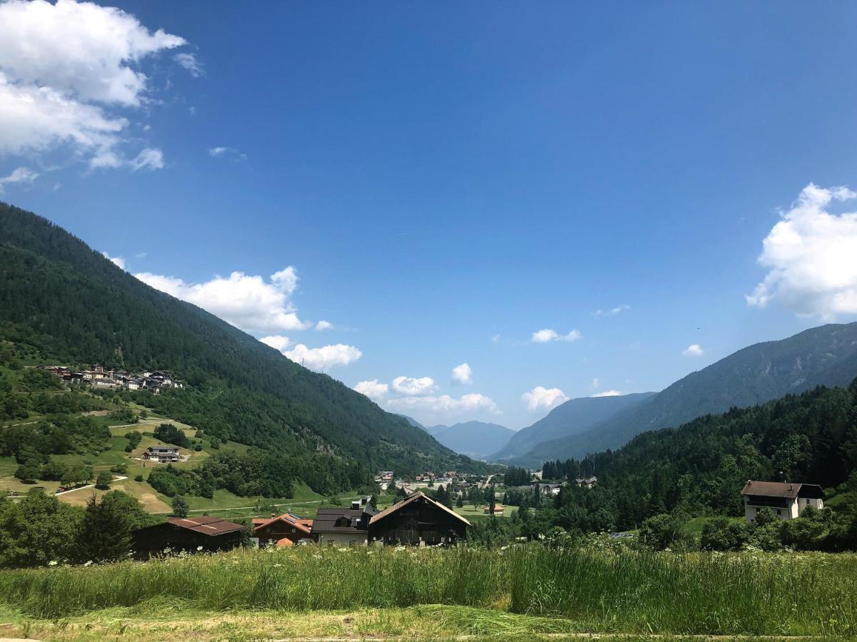 Appartamenti Penasa Renato Commezzadura Exteriér fotografie